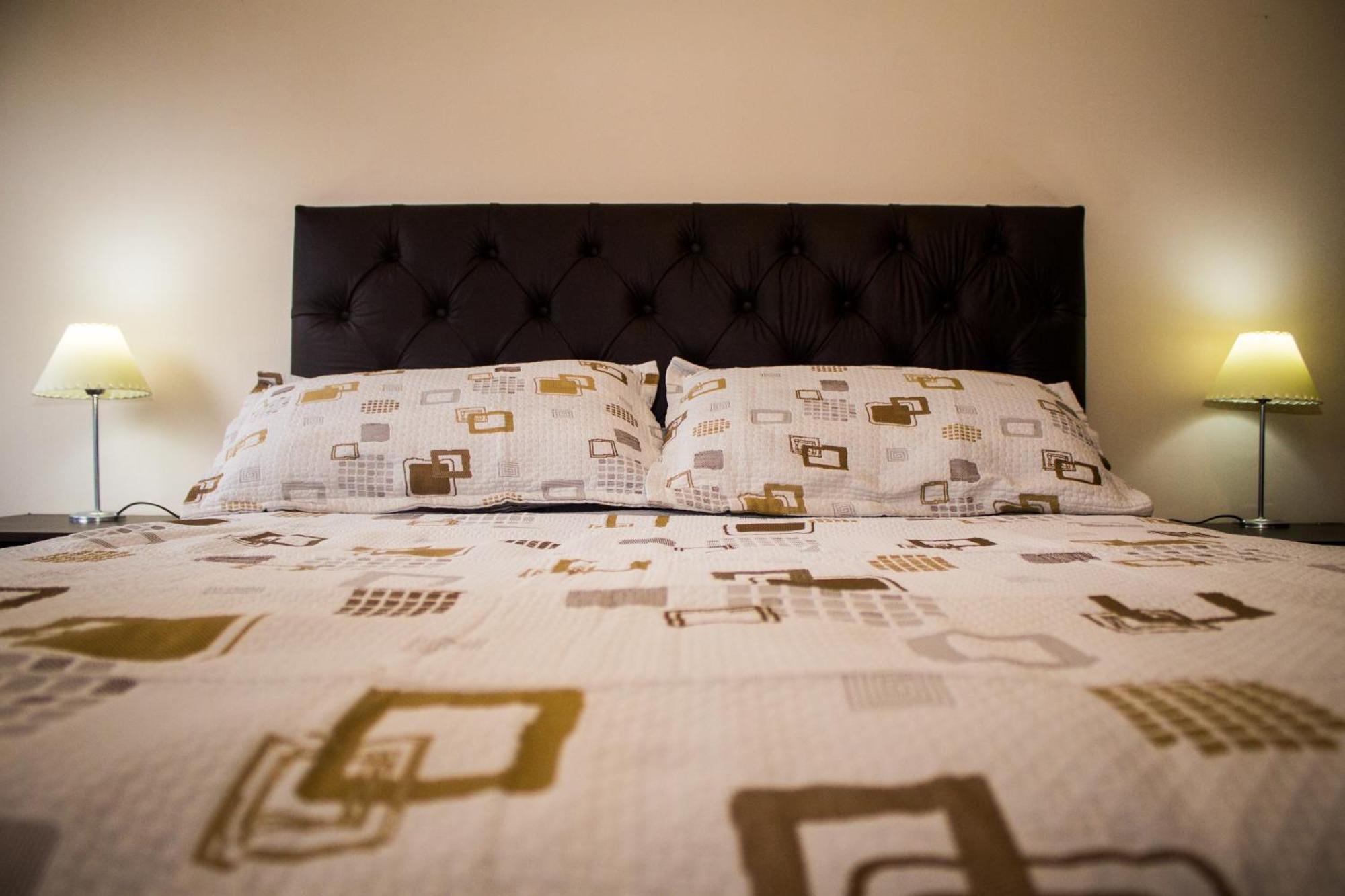 Apartment Dpto. Centrico Con Vista A Plaza Colon