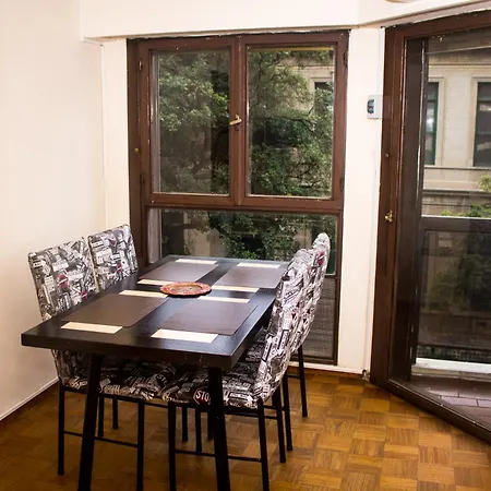 Dpto. Centrico Con Vista A Plaza Colon Apartment Cordoba Exterior photo
